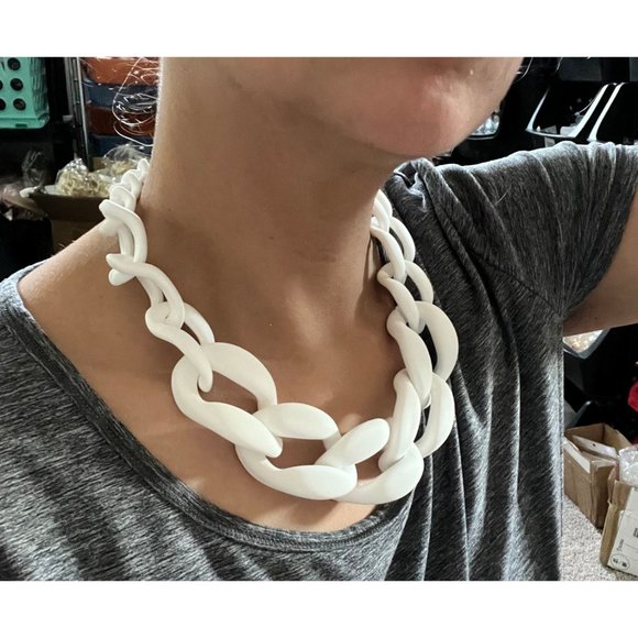 Chunky white chain necklace link curb Link big chain statement large bold - Picture 4 of 5